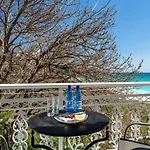 Angela Partial Sea View 8 لورداهاتا